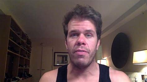 Gossip Blogger Perez Hilton Apologises For Publishing Jennifer Lawrence