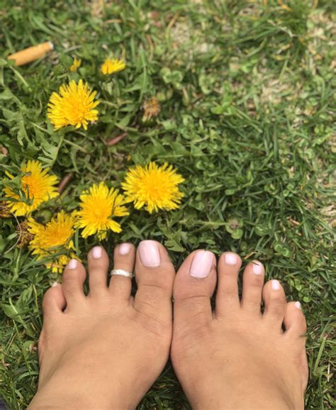 Happy Earth Day 🌎 Wake Up And Smell The Flowers Andfeet 🌼👣 Rfeetpics