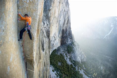 The Groundbreaking Ascent Of El Capitan S Dawn Wall