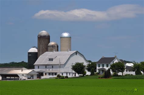 Amish Farm Lancaster Pa Amish Farm Barns Sheds Country Scenes