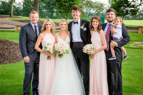 Live on camera video at a destination wedding. Family Formal Picture List: Where To Start » Joel and Amber Photography Blog