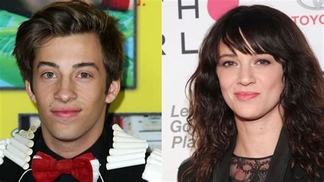 Asia Argento S Attorney Says Jimmy Bennett Sexually Assaulted Her In New Statement Abc7 Los