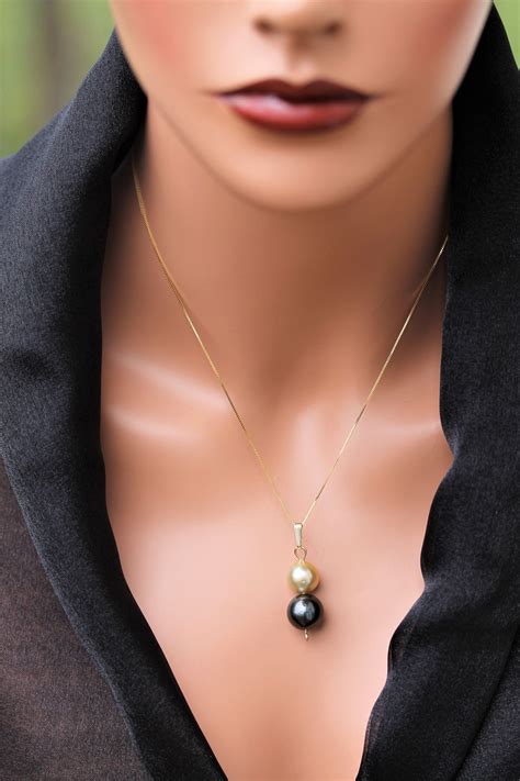 Black Tahitian Pearls Black Tahitian And South Sea Pearl Necklace