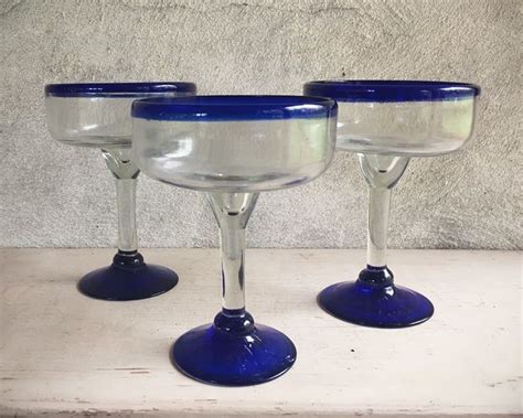 Three Heavy Vintage Mexican Blown Glass Margarita Glasses Blue Rim Cinco De Mayo Day Of Dead
