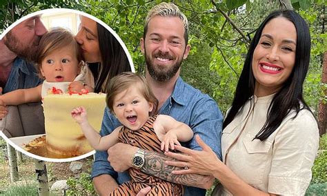 Nikki Bella Celebrates Her Baby Son Matteos First Birthday With A