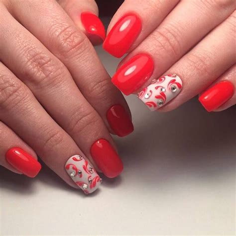 Ideas para decorar uas de rojo y plata. UÑAS ROJAS 2020 【Las DECORACIONES mas LINDAS】 | Uñas rojas ...