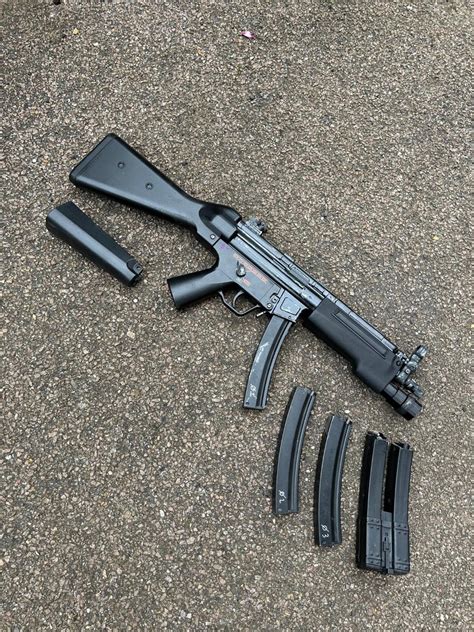Cyma Mp5 Mp5a3 With Surefire Torch Handguard Electric Rifles