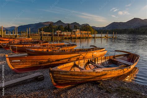 Rowing Boats At Derwentwater During Sunset Stock Foto Adobe Stock