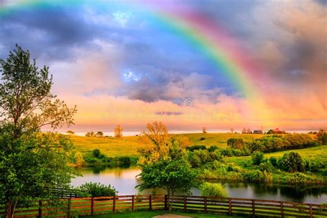 Rainbow Over Countryside Stock Image Image Of Kentucky 41048281