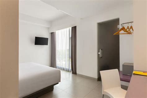 Amaris hotel slipi jakarta