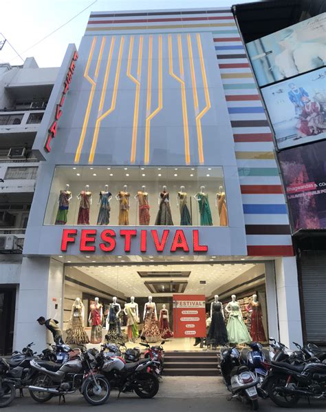 Festival Lalgate Surat Commercial Design Exterior Storefront Design