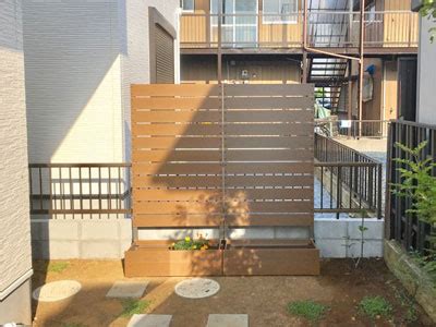 けれど ひとたび怪病に向き合えば 患者たちが心の底に隠していた悩みの原因を、瞬時に暴いて治療 水着姿を見られるのが恥ずかしくて姿を隠したナギを捜すハヤテが次々と遭遇する着替えシーン。 そこへ現れたのは……!?「ovaといえば温泉」という常識を覆す「大水着祭り!」(それも結構定番で. 家 フェンス Diy