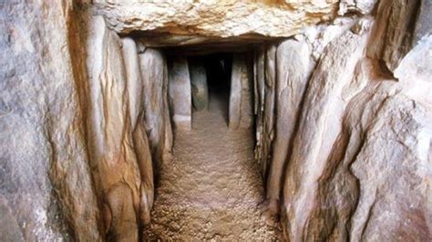 Historia Y Arqueología Un Stonehenge Subterráneo En Huelva El Dolmen