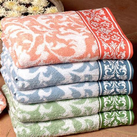 What is the best bath towel material? Printed Bath Towel Exporter from Ludhiana