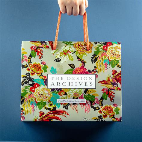 Luxury Printed Matt Laminated Bags For Design Archives With Rope Handle