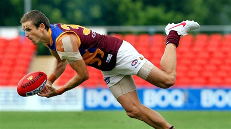 Players are listed in order of debut, and the start of their brisbane lions career is determined by their year of debut. Former Brisbane Lions player Josh Drummond joins Gold ...