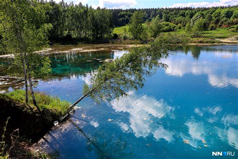Невероятно красивое голубое озеро Ключик в Павловском районе