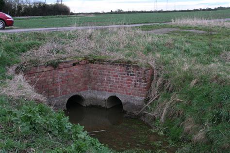 Double Culvert On Culvert Road Brewster © Chris Cc By Sa20