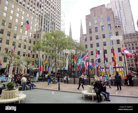 Rockfeller Center 45 Rockefeller Plaza New York Usa Stock Photo Alamy