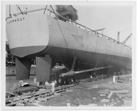 Uss Farragut Dlg 6 At Pre Launching Starboard Poppet And Stern