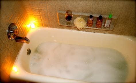 Besos And Bubbly Survival Tip Bubble Baths