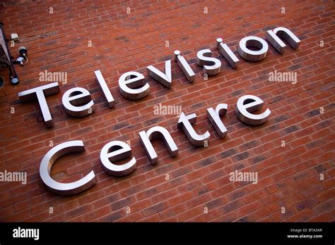 Bbc Tv Centre 1960 Hi Res Stock Photography And Images Alamy