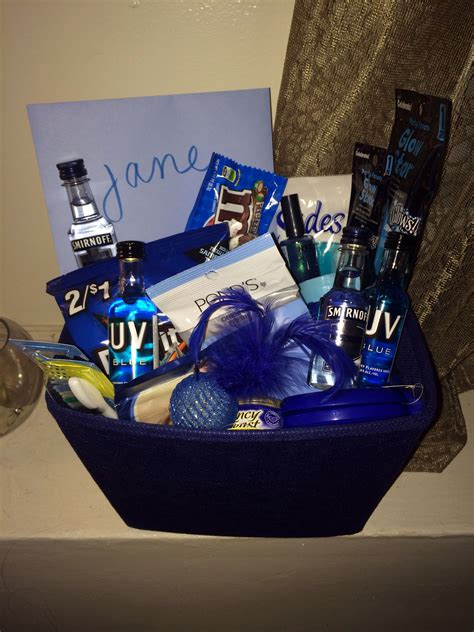 Blue Themed T Basket Perfect For My Sister Cat Lover Blue Lover