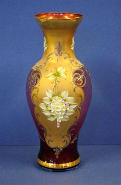 Vintage Red Venetian Glass Vase  Monthly Auction Day 2 Barsby Auctions Antiques Reporter