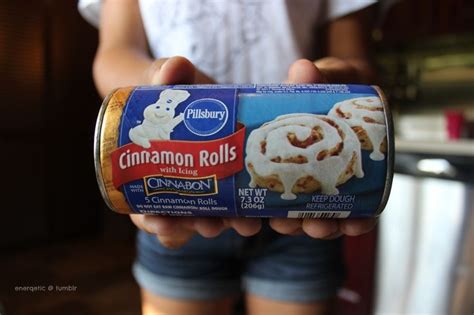 ᏁᎥƙƘᎥ ℒᎧᏤᏋᎦ Pillsbury Cinnamon Rolls Cinnamon Rolls