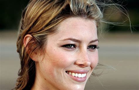 X Resolution Jessica Biel Without Makup X Resolution Wallpaper Wallpapers Den