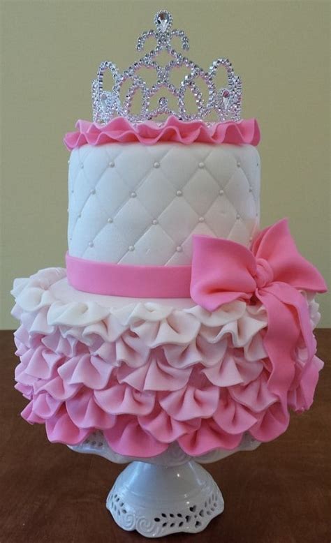 Surprise her from our birthday gifts for women/girls gift section. 31 Most Beautiful Birthday Cake Images for Inspiration ...