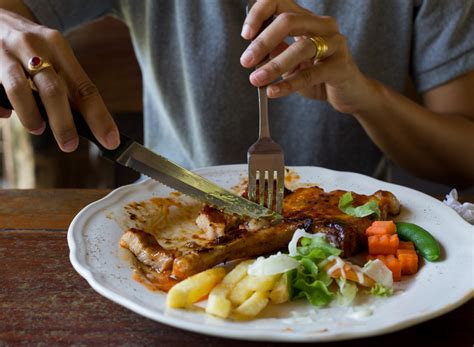 The Worst Eating Habits For Your Metabolism Say Experts Necolebitchie