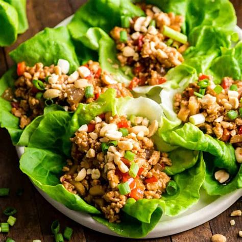 My husband and toddler both love it. Healthy Chicken in Butterhead Lettuce Wrap - Appetizer Girl