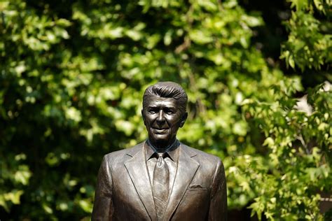 Statue Of Reagan Is Unveiled In Grosvenor Square In London The New