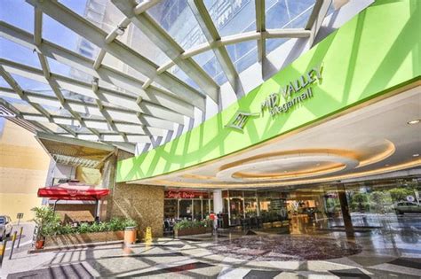 Satisfy all your shopping needs under one roof at mid valley megamall, housing over 400 stores carrying many major international brands. Mid Valley Megamall - Bild från Mid Valley Megamall, Kuala ...