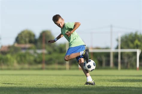 How To Improve My Football Dribbling Skills