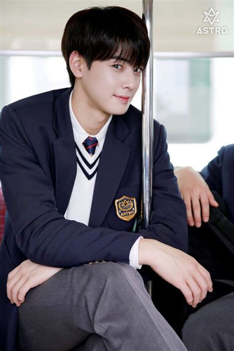 Or simply eunwoo) is a south korean singer and actor under fantagio music. Moon Ga Young đóng cặp với Cha Eun Woo trong "True Beauty"?