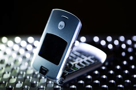 The First Motorola Razr Shines Just As Brightly Cnet