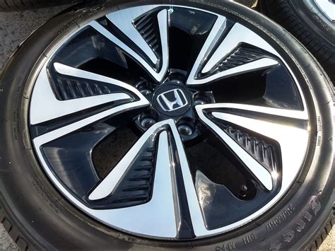 2017 Honda Civic Ex Tire Size