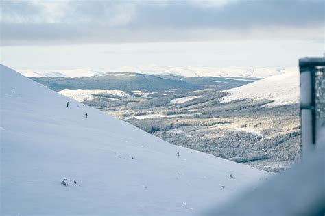 Find lift tickets to all your favorite resorts here: Backcountry & Touring Guide - Cairngorm Mountain