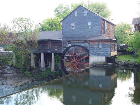 Pigeon Forge Mill Water Wheel Water Powers Mill