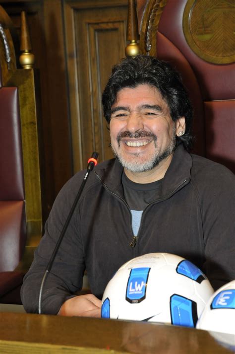 See more of sergio aguero on facebook. Tod von Diego Maradona: Wissenswertes über seine Tochter ...