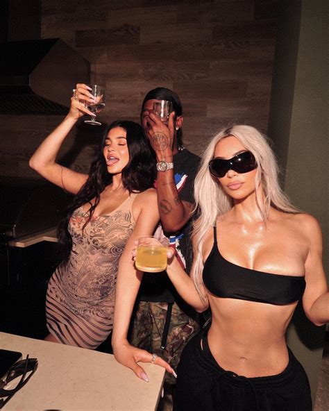 Kim Kardashian Shocks Fans As She Shows Off Super Skinny Waist In New Photos For Sister Kylie