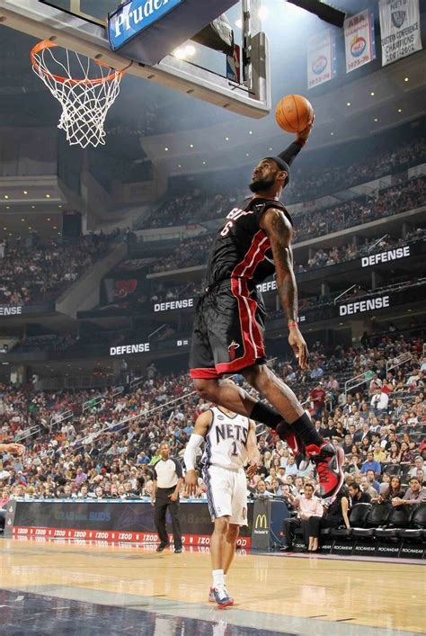 Jumping Nba Basketball Lebron James Headbands Miami Heat Dunk 1372x2048