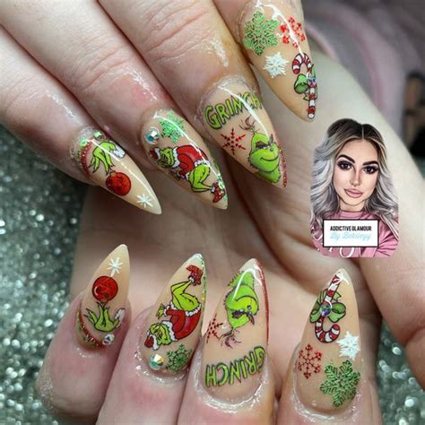 Nude Grinch Nails 12 TheFab20s