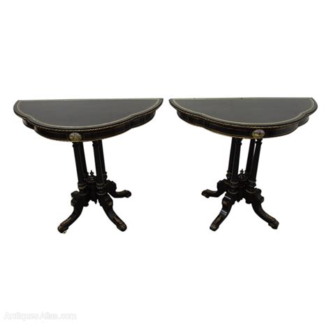 Pair Of Brass Inlaid Ebonised Side Tables Antiques Atlas