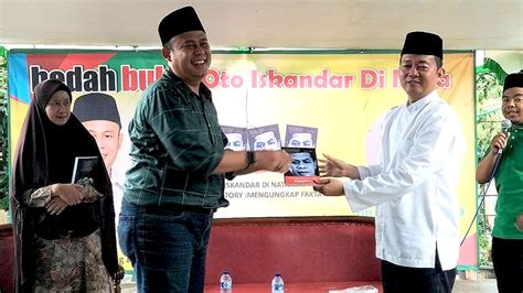 We did not find results for: Pahlawan Nasional Otto Iskandar Dinata