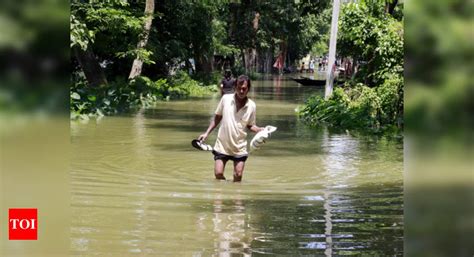 Assam Flood Situation Deteriorates Slightly 14000 People Affected