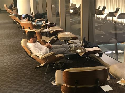 The Quiet Room At The One World Lounge At Laxs Tom Bradley International Terminal Literally