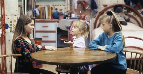 17 Moments That Prove The Full House Sisters Are Just Like Yours